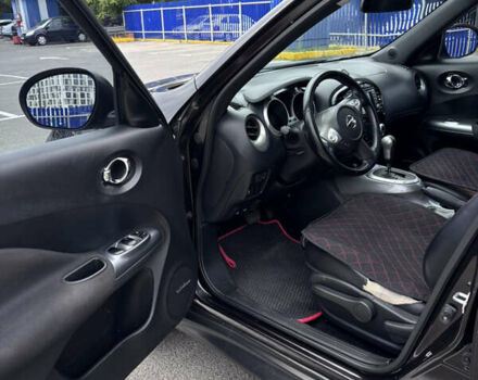 Черный Ниссан Жук, объемом двигателя 1.62 л и пробегом 190 тыс. км за 10000 $, фото 4 на Automoto.ua