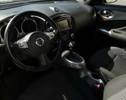 Черный Ниссан Жук, объемом двигателя 1.6 л и пробегом 103 тыс. км за 10700 $, фото 6 на Automoto.ua