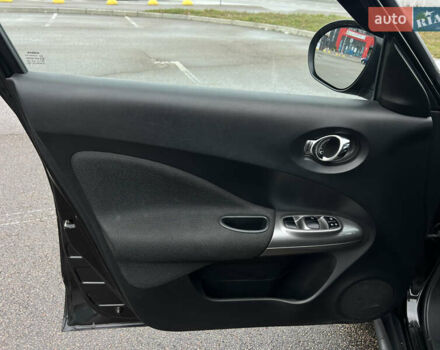 Черный Ниссан Жук, объемом двигателя 1.6 л и пробегом 172 тыс. км за 11300 $, фото 12 на Automoto.ua