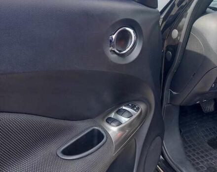 Черный Ниссан Жук, объемом двигателя 1.6 л и пробегом 101 тыс. км за 10500 $, фото 9 на Automoto.ua