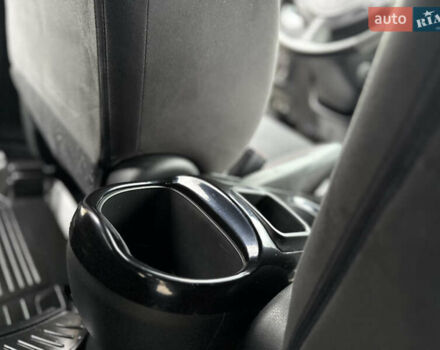 Черный Ниссан Жук, объемом двигателя 1.6 л и пробегом 133 тыс. км за 10750 $, фото 54 на Automoto.ua