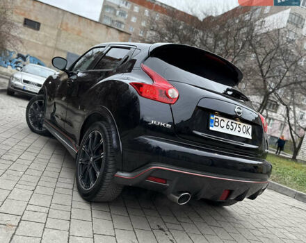 Черный Ниссан Жук, объемом двигателя 1.6 л и пробегом 133 тыс. км за 10750 $, фото 14 на Automoto.ua