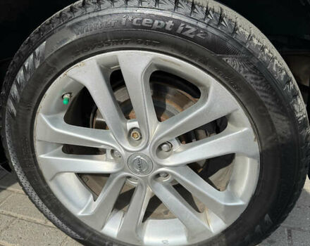 Черный Ниссан Жук, объемом двигателя 1.62 л и пробегом 70 тыс. км за 12500 $, фото 17 на Automoto.ua