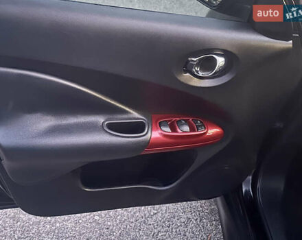 Черный Ниссан Жук, объемом двигателя 1.6 л и пробегом 111 тыс. км за 12800 $, фото 11 на Automoto.ua