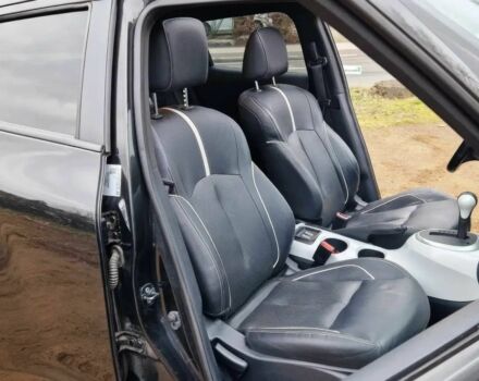 Черный Ниссан Жук, объемом двигателя 1.6 л и пробегом 76 тыс. км за 8000 $, фото 9 на Automoto.ua