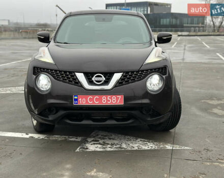 Черный Ниссан Жук, объемом двигателя 1.6 л и пробегом 150 тыс. км за 8300 $, фото 9 на Automoto.ua