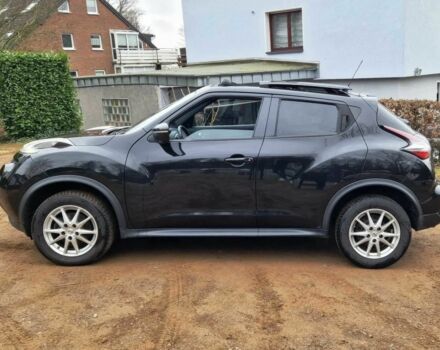 Черный Ниссан Жук, объемом двигателя 1.6 л и пробегом 76 тыс. км за 8000 $, фото 2 на Automoto.ua