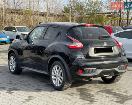 Черный Ниссан Жук, объемом двигателя 1.6 л и пробегом 120 тыс. км за 10900 $, фото 5 на Automoto.ua