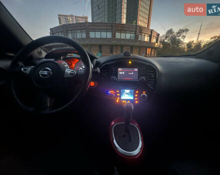 Черный Ниссан Жук, объемом двигателя 1.6 л и пробегом 111 тыс. км за 12800 $, фото 13 на Automoto.ua