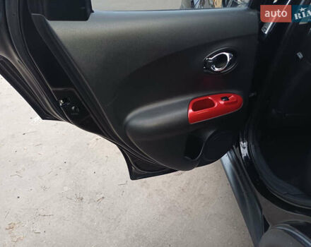 Черный Ниссан Жук, объемом двигателя 1.6 л и пробегом 111 тыс. км за 12500 $, фото 24 на Automoto.ua