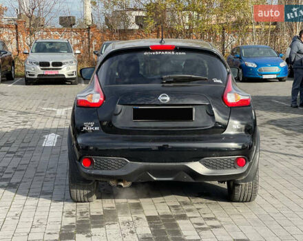 Черный Ниссан Жук, объемом двигателя 1.6 л и пробегом 120 тыс. км за 10900 $, фото 6 на Automoto.ua