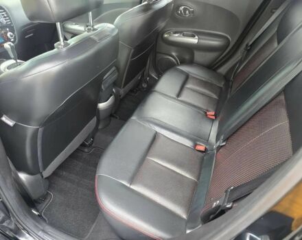 Черный Ниссан Жук, объемом двигателя 1.6 л и пробегом 109 тыс. км за 4500 $, фото 12 на Automoto.ua