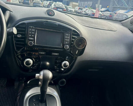 Черный Ниссан Жук, объемом двигателя 1.6 л и пробегом 80 тыс. км за 12200 $, фото 13 на Automoto.ua