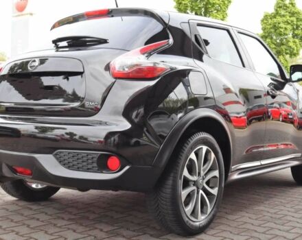 Черный Ниссан Жук, объемом двигателя 1.6 л и пробегом 71 тыс. км за 8000 $, фото 4 на Automoto.ua