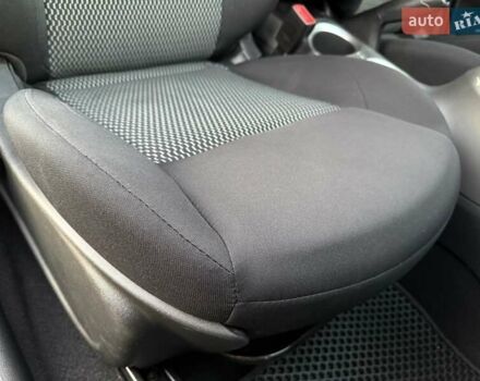 Чорний Ніссан Жук, об'ємом двигуна 1.6 л та пробігом 48 тис. км за 12999 $, фото 57 на Automoto.ua