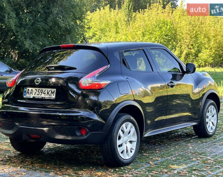 Черный Ниссан Жук, объемом двигателя 1.6 л и пробегом 65 тыс. км за 13500 $, фото 5 на Automoto.ua