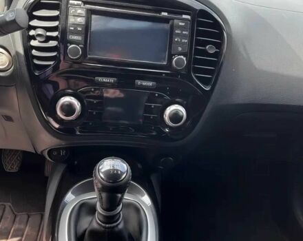 Черный Ниссан Жук, объемом двигателя 1.2 л и пробегом 57 тыс. км за 7200 $, фото 6 на Automoto.ua