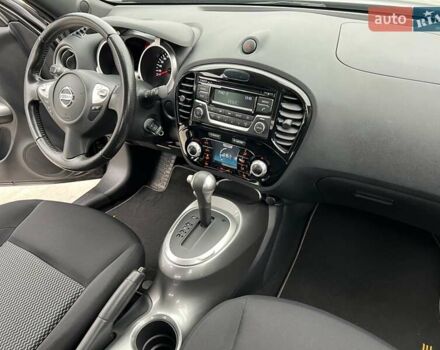 Черный Ниссан Жук, объемом двигателя 1.6 л и пробегом 79 тыс. км за 13900 $, фото 42 на Automoto.ua