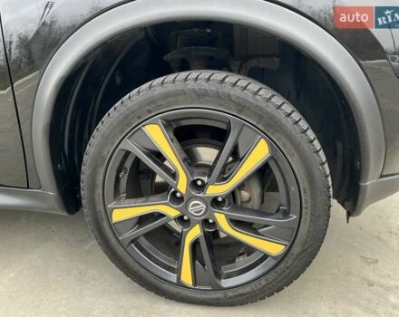 Черный Ниссан Жук, объемом двигателя 1.6 л и пробегом 79 тыс. км за 13900 $, фото 14 на Automoto.ua