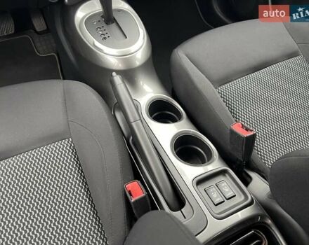 Черный Ниссан Жук, объемом двигателя 1.6 л и пробегом 79 тыс. км за 13900 $, фото 40 на Automoto.ua