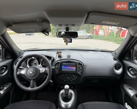 Черный Ниссан Жук, объемом двигателя 1.6 л и пробегом 80 тыс. км за 12222 $, фото 29 на Automoto.ua