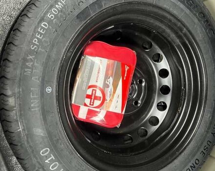 Черный Ниссан Жук, объемом двигателя 1 л и пробегом 26 тыс. км за 22900 $, фото 17 на Automoto.ua