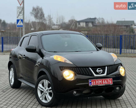 Черный Ниссан Жук, объемом двигателя 1.5 л и пробегом 233 тыс. км за 7650 $, фото 1 на Automoto.ua