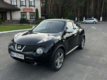 Черный Ниссан Жук, объемом двигателя 1.62 л и пробегом 216 тыс. км за 11000 $, фото 1 на Automoto.ua