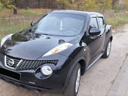 Черный Ниссан Жук, объемом двигателя 1.6 л и пробегом 170 тыс. км за 11000 $, фото 1 на Automoto.ua
