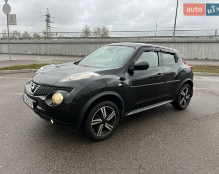 Черный Ниссан Жук, объемом двигателя 1.6 л и пробегом 172 тыс. км за 10900 $, фото 1 на Automoto.ua
