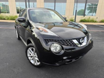 Черный Ниссан Жук, объемом двигателя 1.6 л и пробегом 70 тыс. км за 4800 $, фото 1 на Automoto.ua