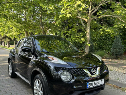 Черный Ниссан Жук, объемом двигателя 1.6 л и пробегом 97 тыс. км за 12200 $, фото 1 на Automoto.ua