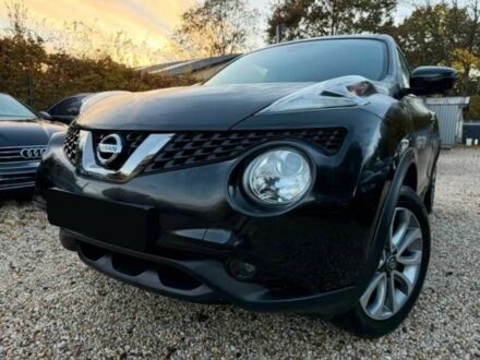 Черный Ниссан Жук, объемом двигателя 1.6 л и пробегом 41 тыс. км за 7000 $, фото 1 на Automoto.ua