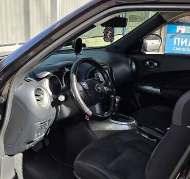 Фиолетовый Ниссан Жук, объемом двигателя 1.6 л и пробегом 160 тыс. км за 10500 $, фото 5 на Automoto.ua