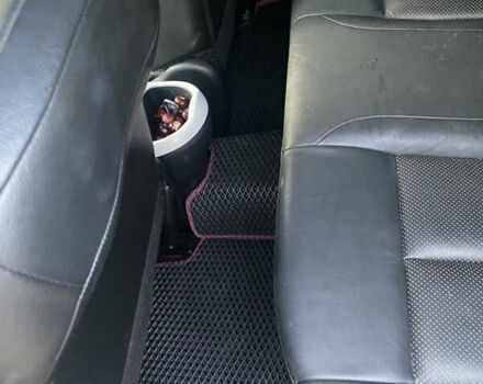 Фиолетовый Ниссан Жук, объемом двигателя 1.46 л и пробегом 210 тыс. км за 11500 $, фото 4 на Automoto.ua