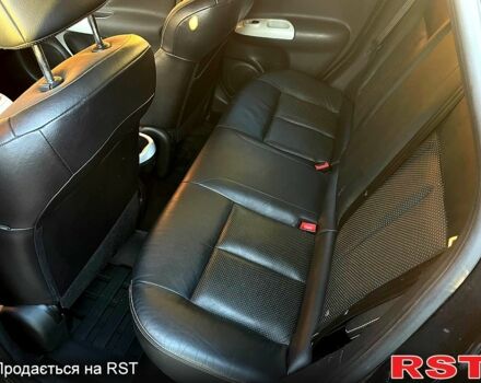 Фіолетовий Ніссан Жук, об'ємом двигуна 1.6 л та пробігом 180 тис. км за 10000 $, фото 1 на Automoto.ua