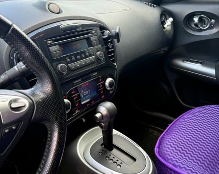 Фиолетовый Ниссан Жук, объемом двигателя 1.6 л и пробегом 170 тыс. км за 11000 $, фото 2 на Automoto.ua