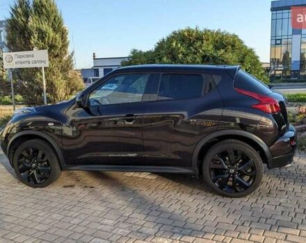 Фиолетовый Ниссан Жук, объемом двигателя 1.6 л и пробегом 252 тыс. км за 10300 $, фото 4 на Automoto.ua