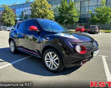 Фиолетовый Ниссан Жук, объемом двигателя 1.6 л и пробегом 109 тыс. км за 12000 $, фото 2 на Automoto.ua