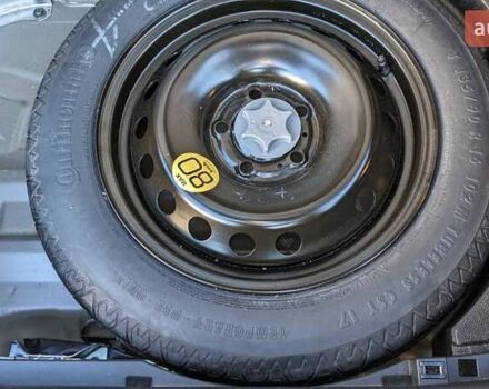 Фиолетовый Ниссан Жук, объемом двигателя 1.6 л и пробегом 252 тыс. км за 10300 $, фото 12 на Automoto.ua