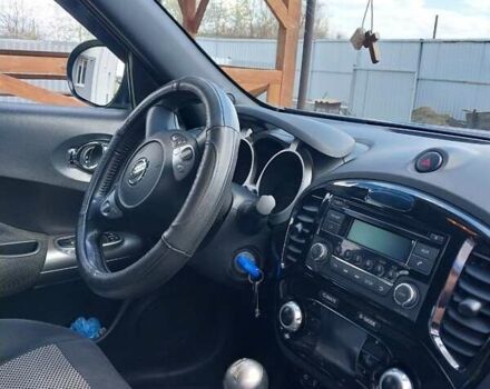 Фиолетовый Ниссан Жук, объемом двигателя 1.6 л и пробегом 141 тыс. км за 11111 $, фото 8 на Automoto.ua