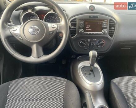 Фіолетовий Ніссан Жук, об'ємом двигуна 1.62 л та пробігом 182 тис. км за 11000 $, фото 7 на Automoto.ua