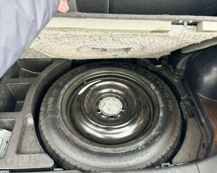 Фиолетовый Ниссан Жук, объемом двигателя 1.62 л и пробегом 165 тыс. км за 13000 $, фото 11 на Automoto.ua