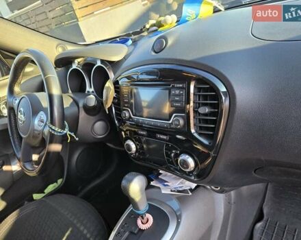 Фиолетовый Ниссан Жук, объемом двигателя 1.62 л и пробегом 170 тыс. км за 10800 $, фото 12 на Automoto.ua