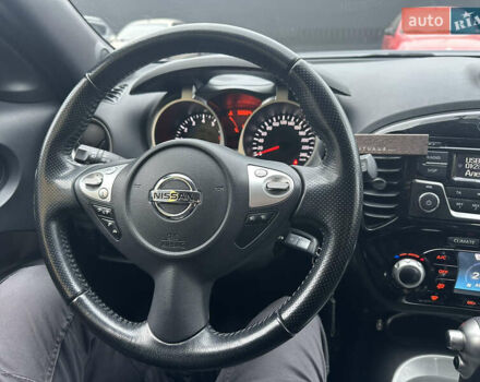 Фиолетовый Ниссан Жук, объемом двигателя 1.6 л и пробегом 50 тыс. км за 14700 $, фото 33 на Automoto.ua