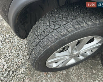 Фиолетовый Ниссан Жук, объемом двигателя 1.6 л и пробегом 50 тыс. км за 14700 $, фото 26 на Automoto.ua