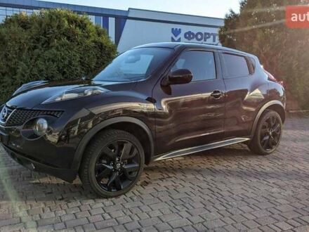 Фиолетовый Ниссан Жук, объемом двигателя 1.6 л и пробегом 252 тыс. км за 10300 $, фото 1 на Automoto.ua