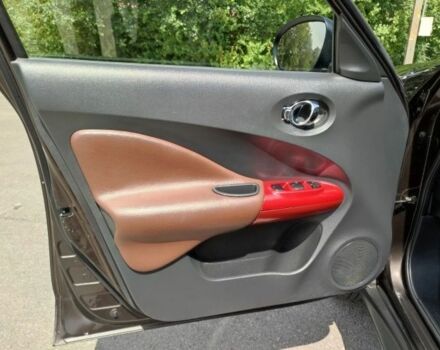 Коричневый Ниссан Жук, объемом двигателя 1.6 л и пробегом 170 тыс. км за 7200 $, фото 18 на Automoto.ua