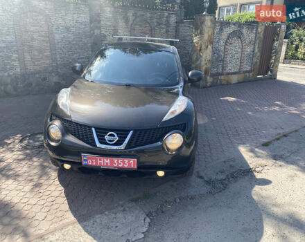 Коричневый Ниссан Жук, объемом двигателя 1.5 л и пробегом 235 тыс. км за 9100 $, фото 3 на Automoto.ua