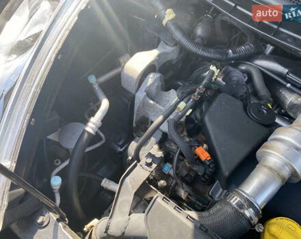 Коричневый Ниссан Жук, объемом двигателя 1.5 л и пробегом 235 тыс. км за 9100 $, фото 26 на Automoto.ua